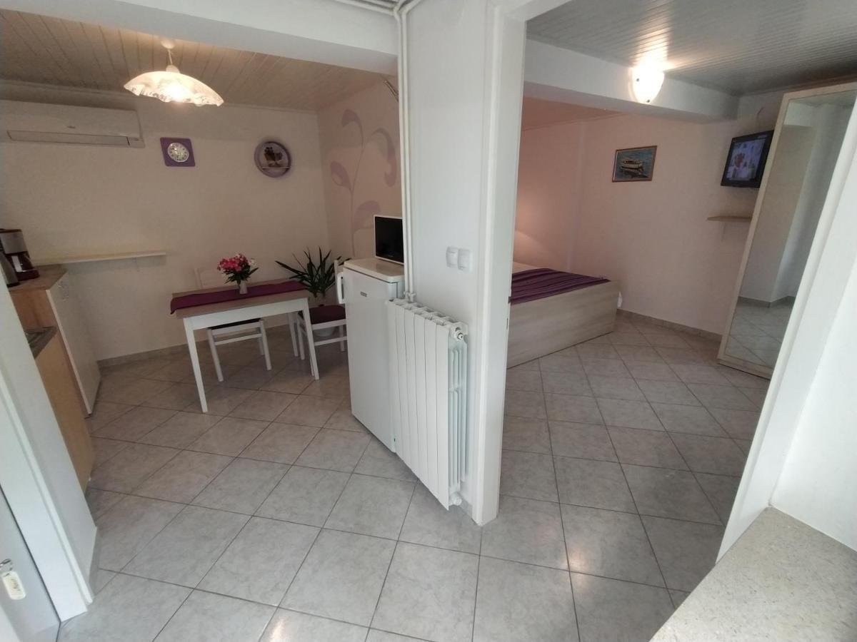 Apartments Dario 克尔克 外观 照片