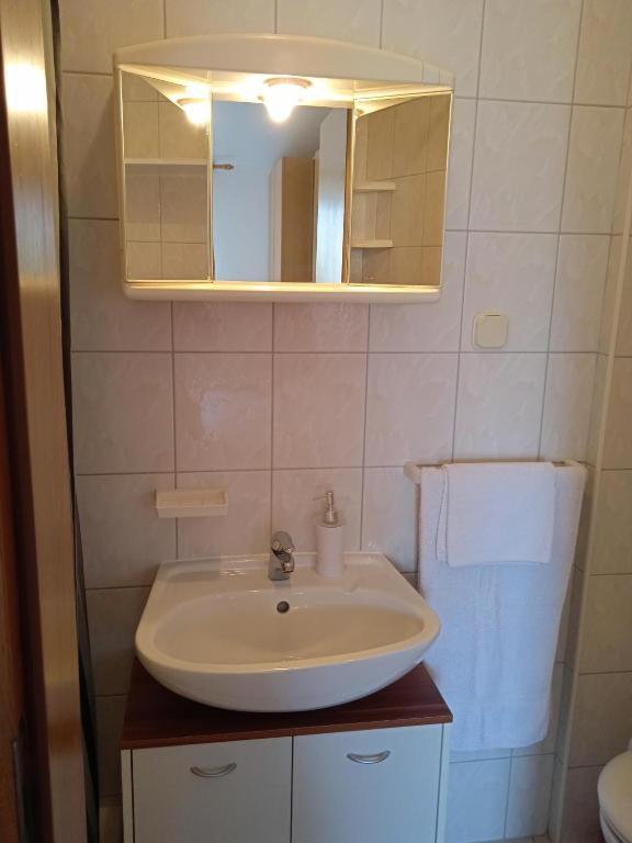 Apartments Dario 克尔克 外观 照片